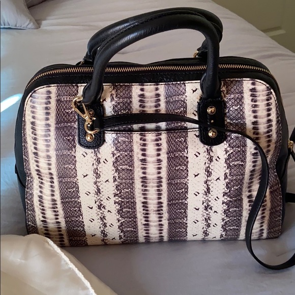 Michael Kors Handbags - SOLD SOLD SOLD Michael Kors bag